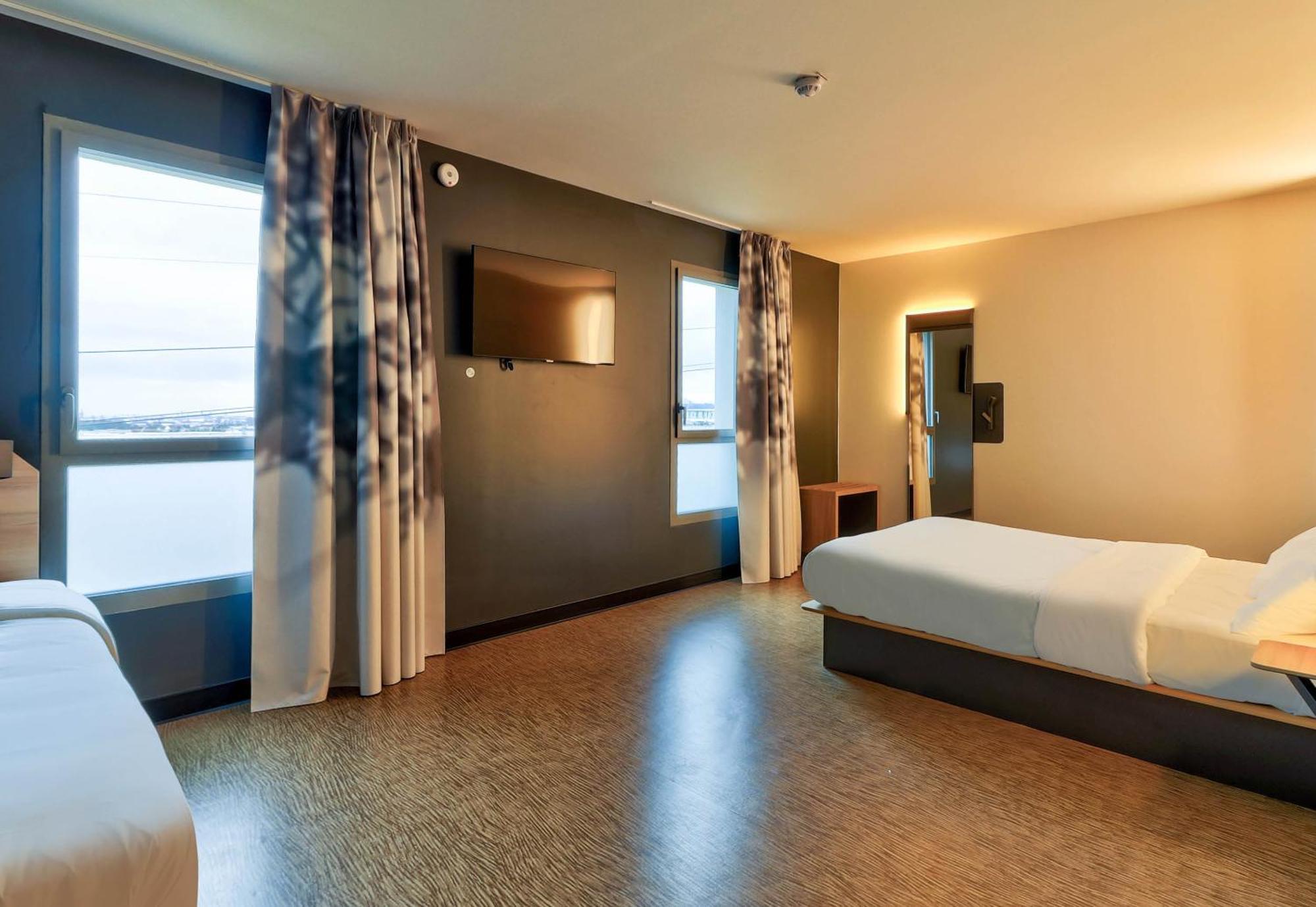 B&B Hotel Dijon Valmy Toison D'Or Экстерьер фото